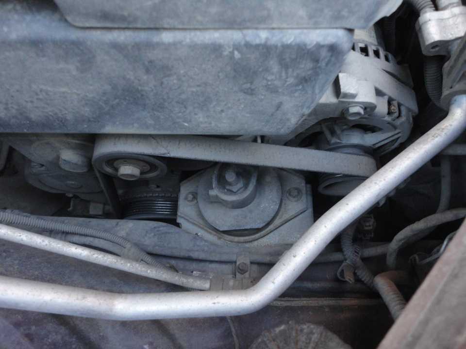 Лайфхак: снятие генератора на автомобиле лада приора