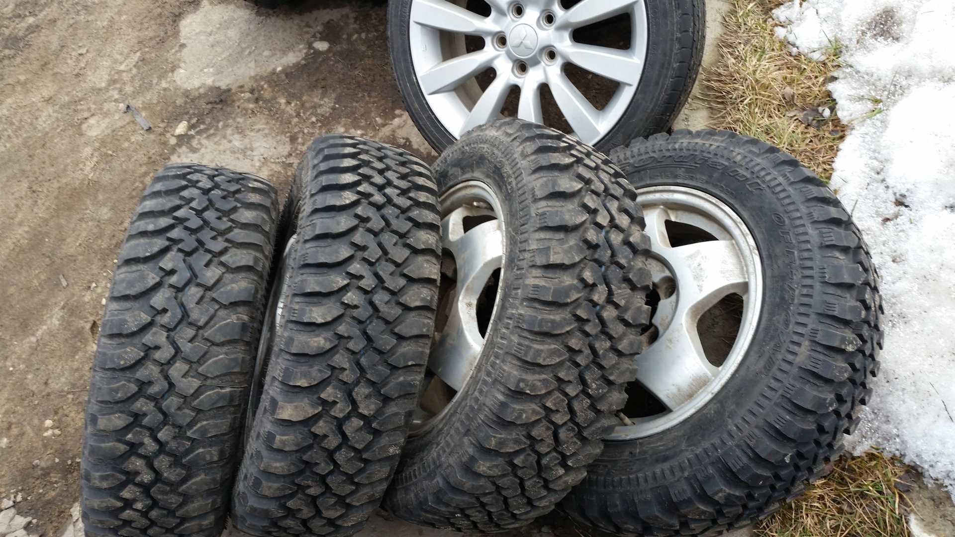 Cordiant r16. Кордиант офф роуд 215/65 r16. Cordiant off Road r16 Нива. 215/65/16 Cordiant off Road. Cordiant off Road 215/65 r16 на ниву.