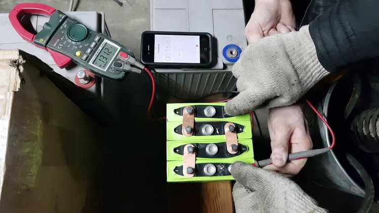 Ремонт и восстановление автомобильных аккумуляторов своими руками | аккумуляторы и батареи