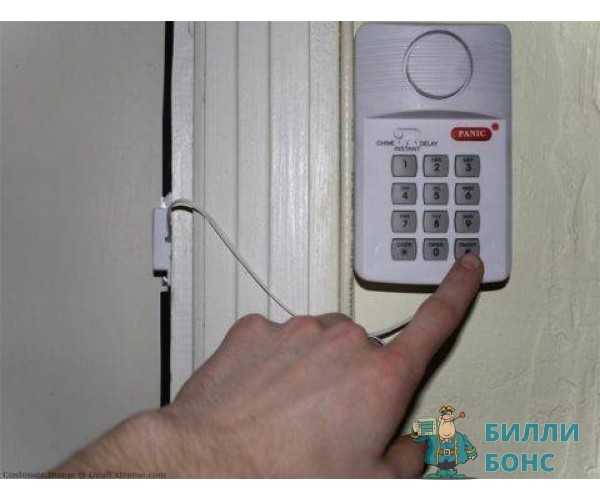Охранная сигнализация на дверь квартиры: что выбрать