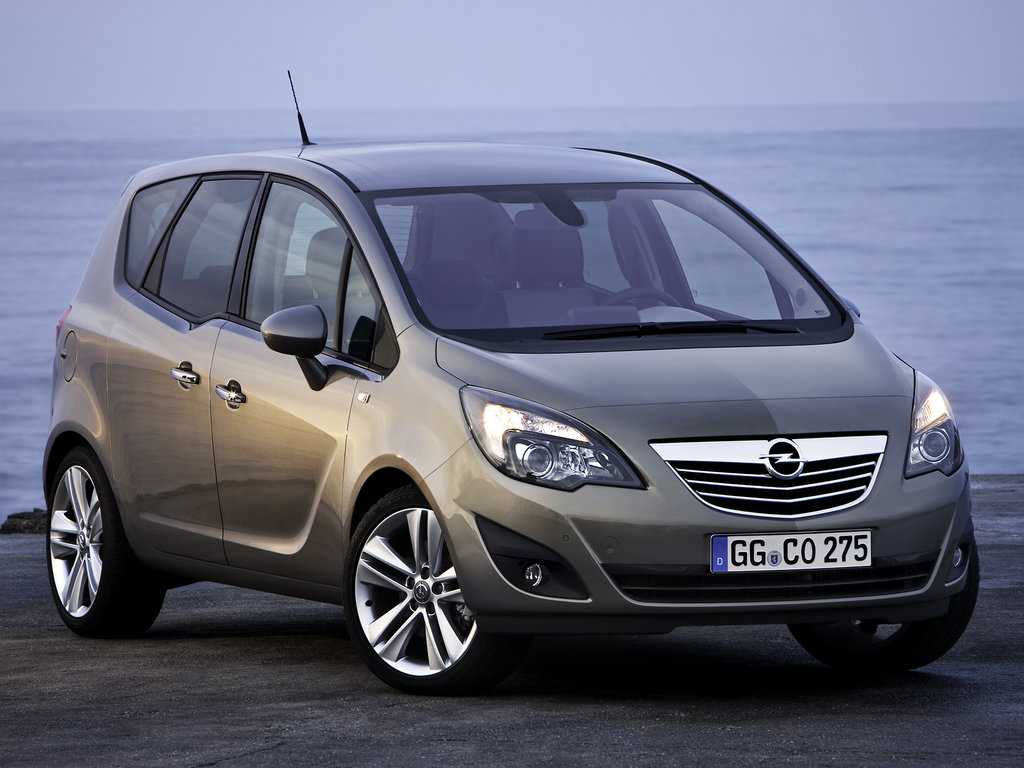Mazda premacy 2010, 2011, 2012, 2013, 2014, минивэн, 3 поколение, cw технические характеристики и комплектации