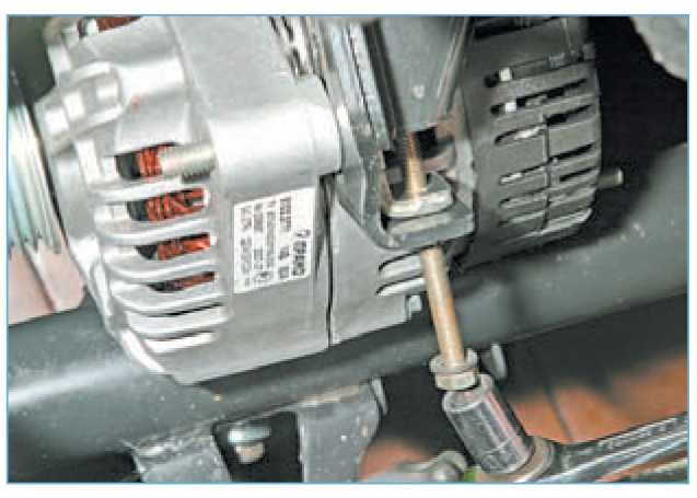 Как снять генератор на приоре с кондиционером: через фару, компрессор и т.д. | avtoskill.ru