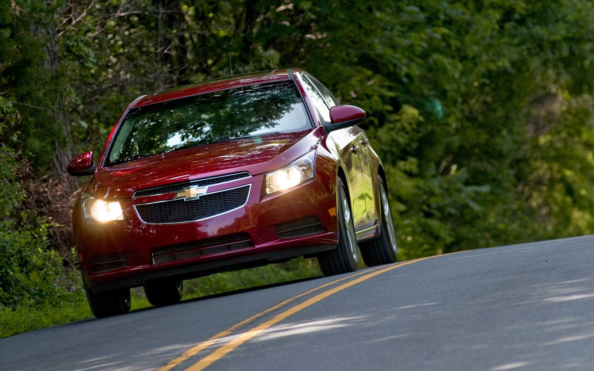 Chevrolet cruze: электронная система
динамической стабилизации - системы регулировки
плавности хода - вождение
и управление
автомобилем - руководство по эксплуатации автомобиля шевроле круз (chevrolet cruze)