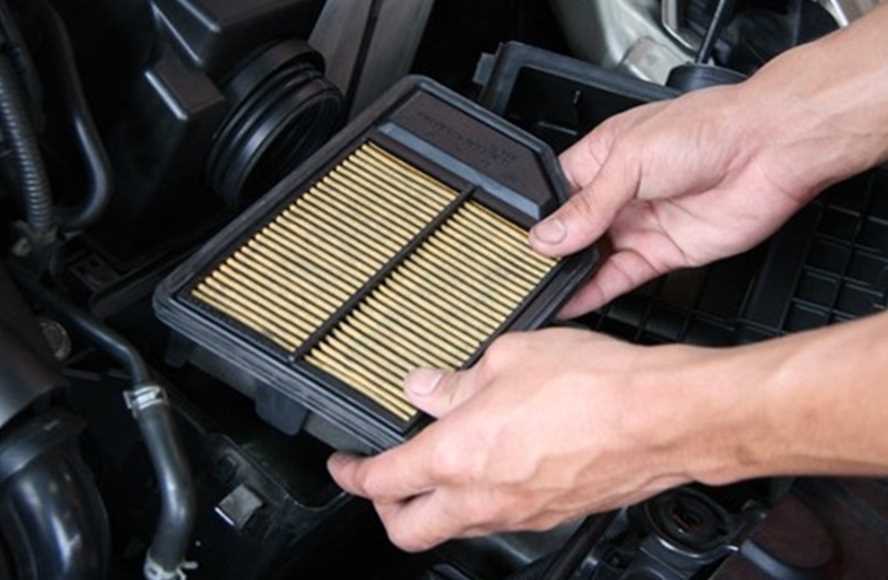 Для чего нужен воздушный фильтр в автомобиле и как часто его менять
