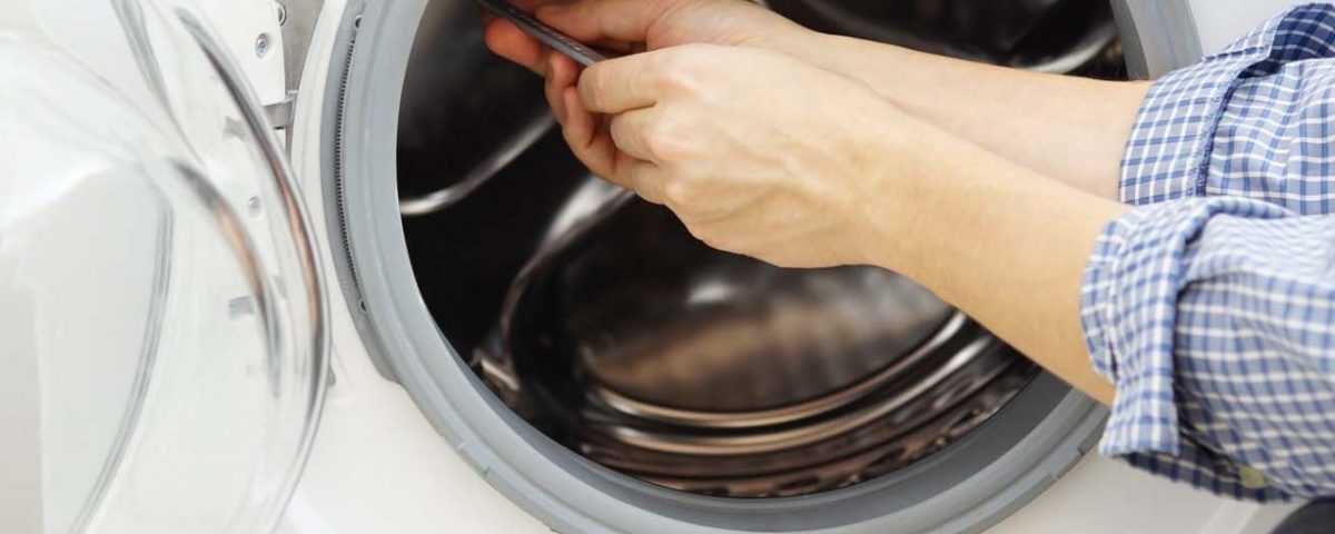 Что делать если порвалась манжета люка стиральной машинки, как самостоятельно устранить поломку и стоимость ремонта мастером в Москве.