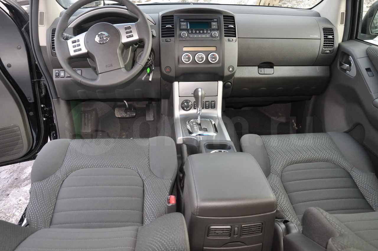 Nissan pathfinder 2.5 dci at se (02.2011 - 07.2014) - технические характеристики