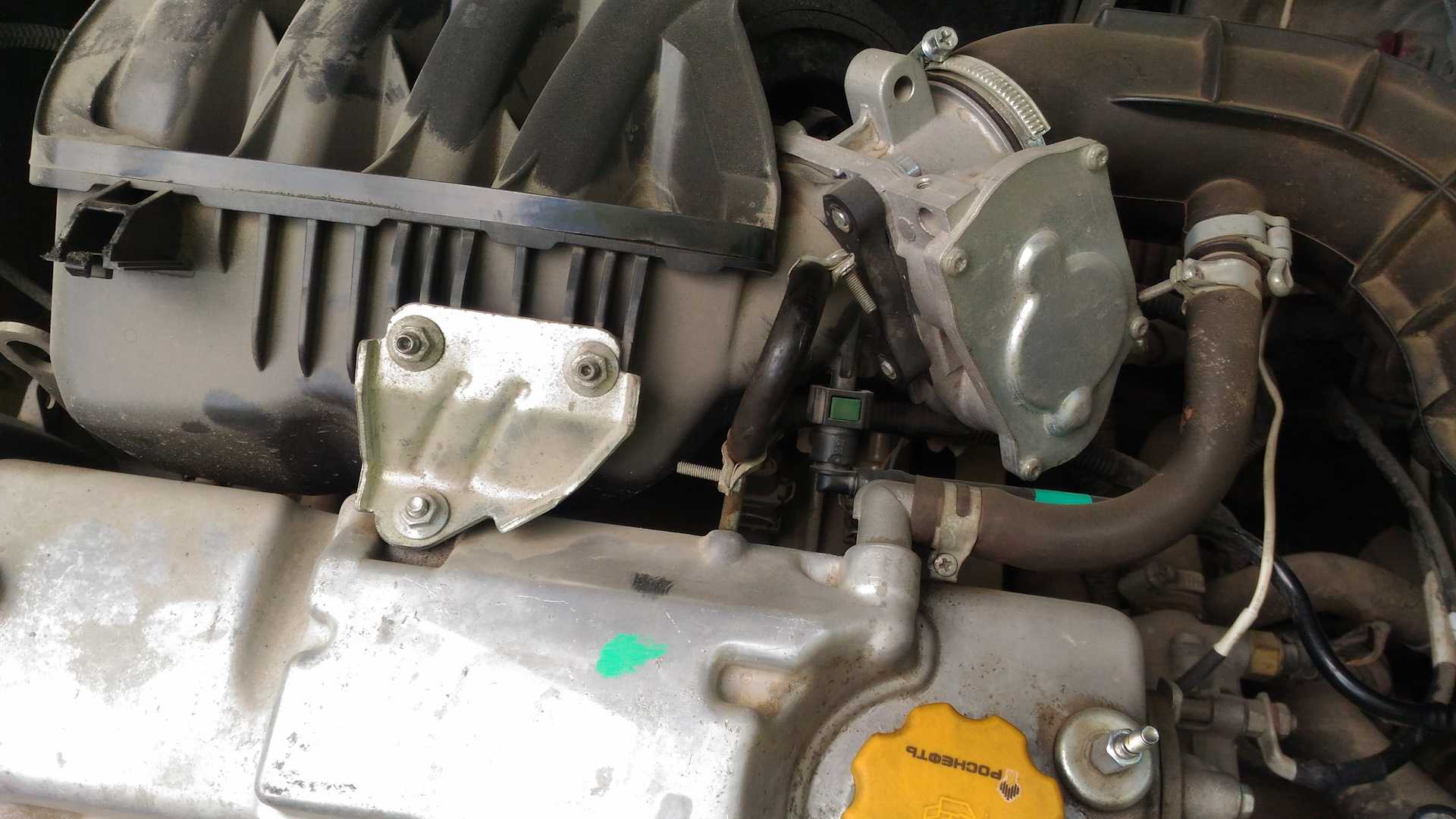 Очистка системы вентиляции картера мотора