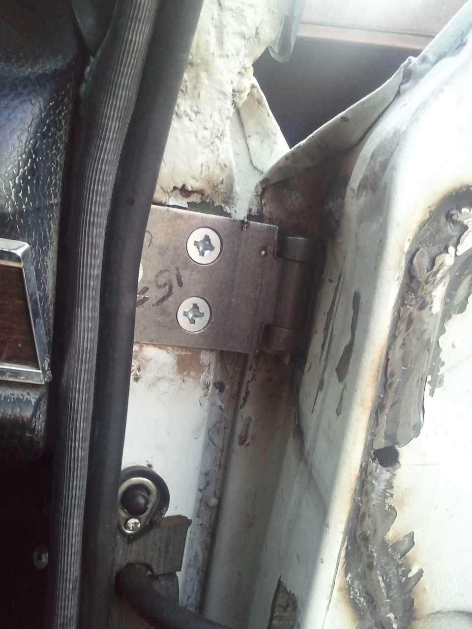Как заменить замок двери автомобиля ваз-2121