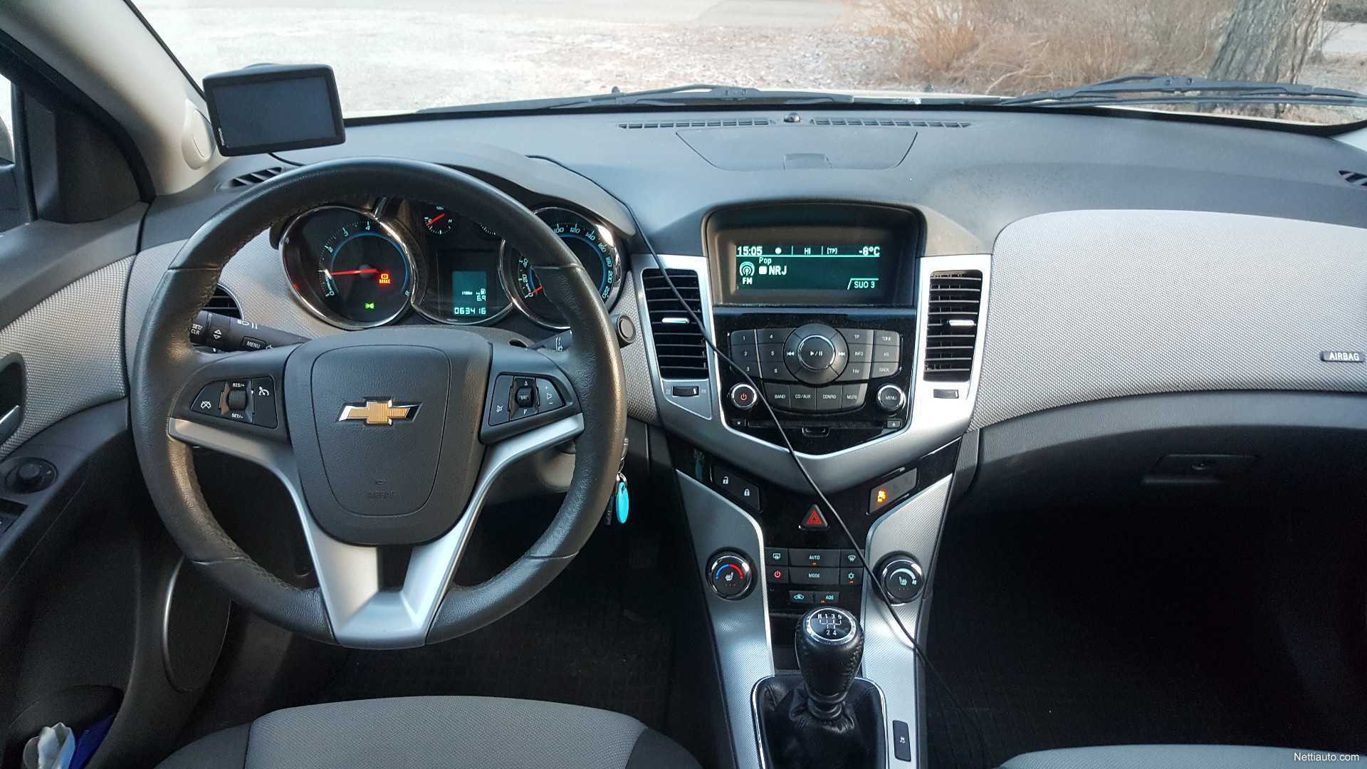 Chevrolet cruze - характеристики, комплектации, фото, видео, обзор