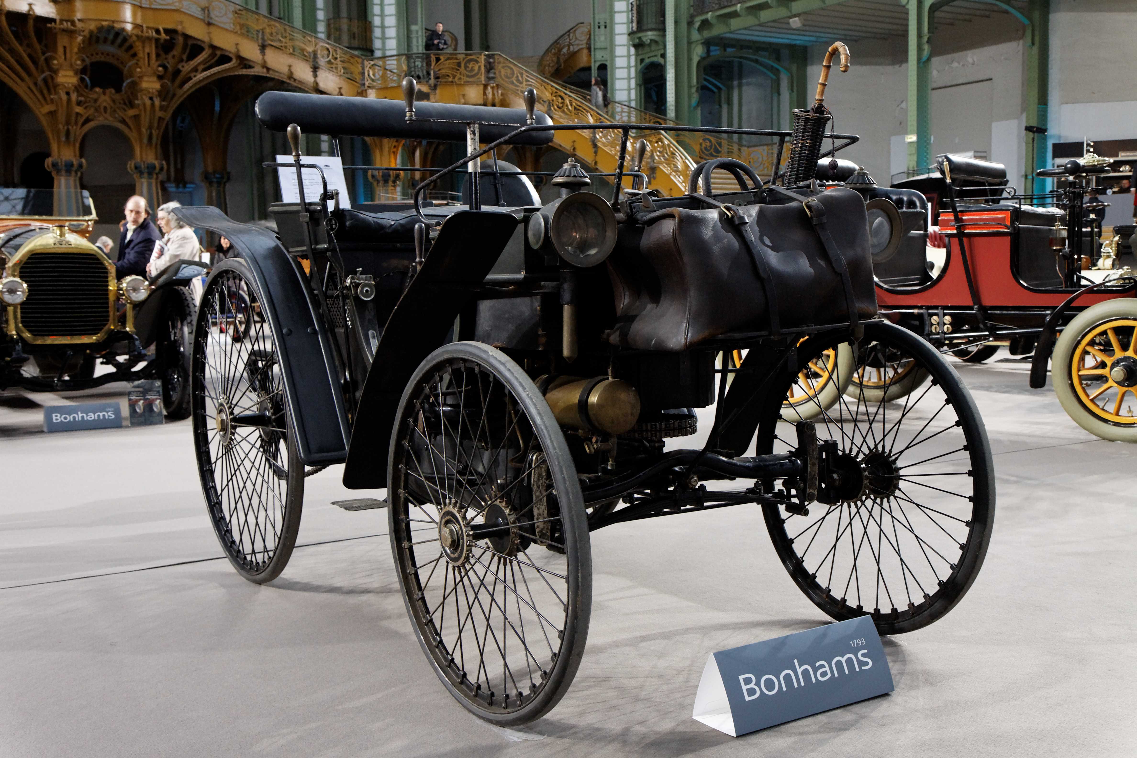 Год выпуска первой машины. Peugeot Type 3. Пежо 1810 года. Первый автомобиль Пежо. Пежо 1894 года.