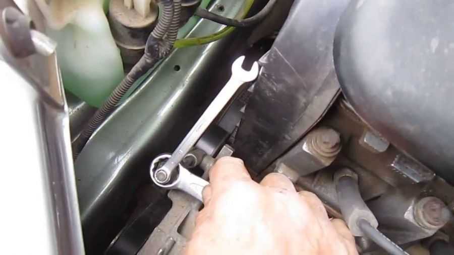 Замена натяжного ролика ремня генератора калина автодок24 - все про ремонт автомобиля