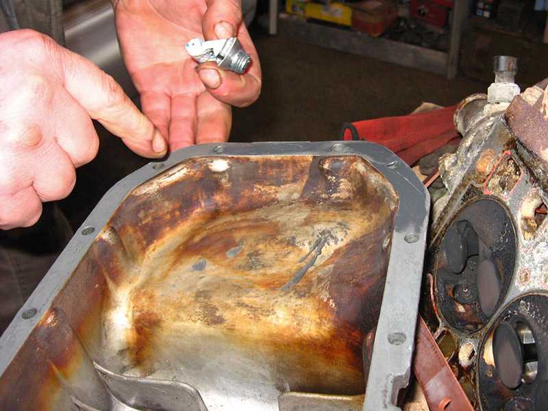 Снятие и установка поддона картера двигателя, ремонт трещины герметиком или холодной или аргоновой сваркой, замена своими руками