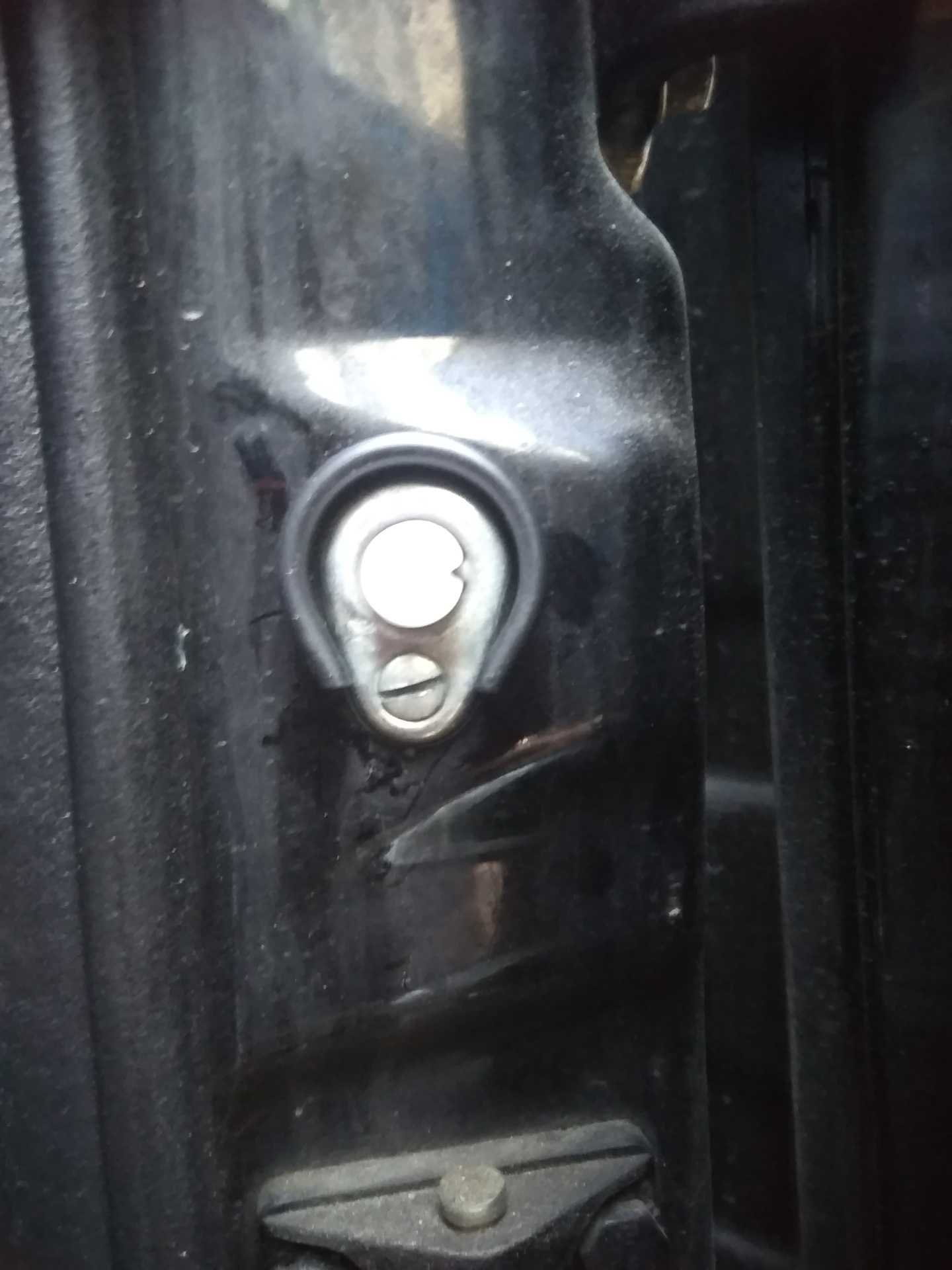 Не открывается водительская дверь на шевроле нива: ремонт