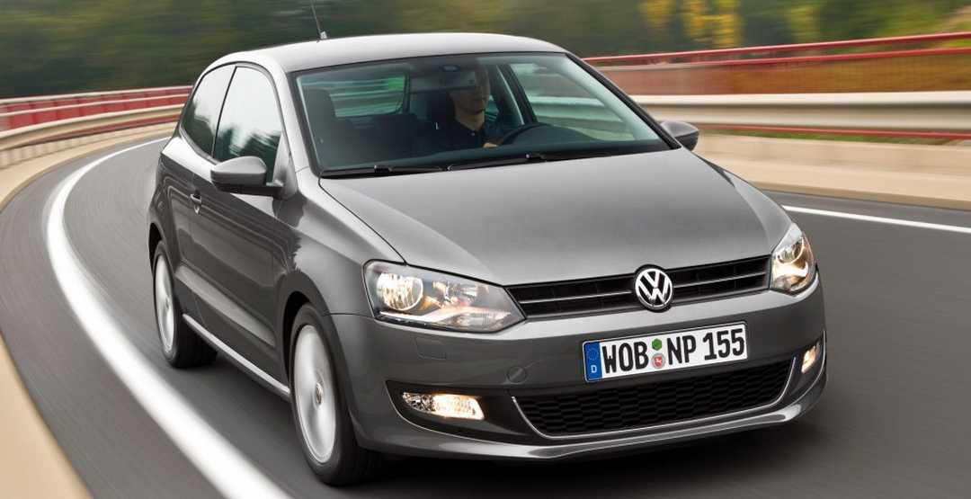 Производство автомобиля класса «В» Volkswagen Polo (Фольксваген Поло)с кузовом седан началось в 2010 г