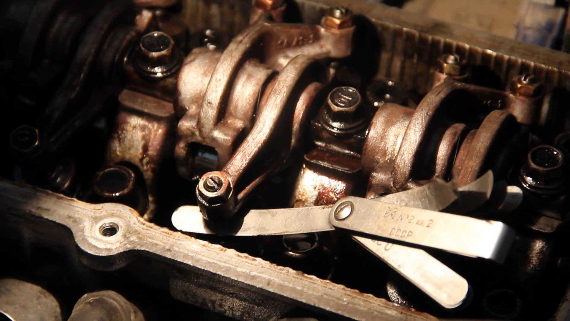 Почему стучат клапаны в двигателе: топ-5 причин