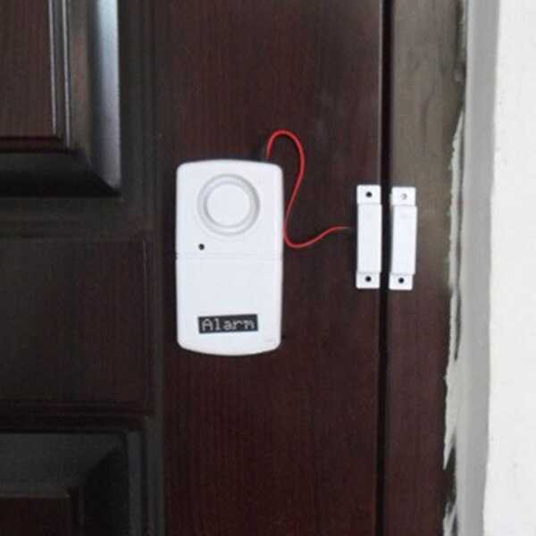 Звуковая сигнализация на входную дверь: защита от взлома