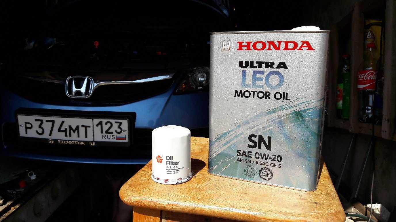 Замена масла в двигателе хонда фит: инструкция, слив, залив, объем